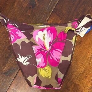 NWT PUALANI Hawaii Bikini Bottom Floral Hibiscus Print By The Beach Fiji Size XL